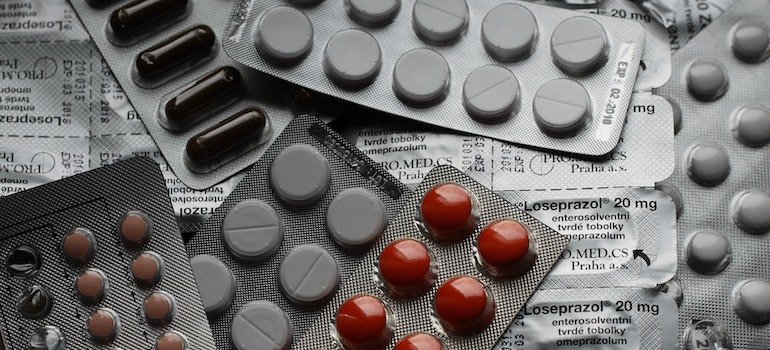 Pills that often start a drug addiction In Pennsylvania.