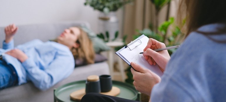 a patient during MAT detox for drug addiction