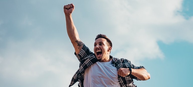 energetic person, symbolizing one of the reasons to look for a Pennsylvania rehab center that offers music therapy