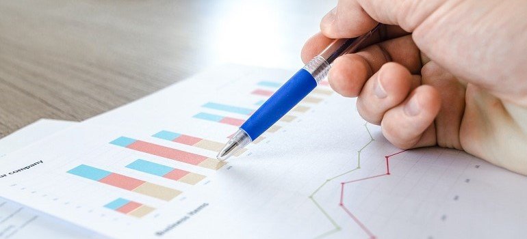 Man looking at New Jersey substance abuse statistics.