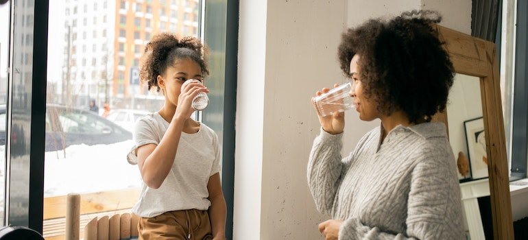You are probably asking yourselves how to tell your kids you are going to Pennsylvania rehab. Well start by having open conversation.Mom and daughter. 