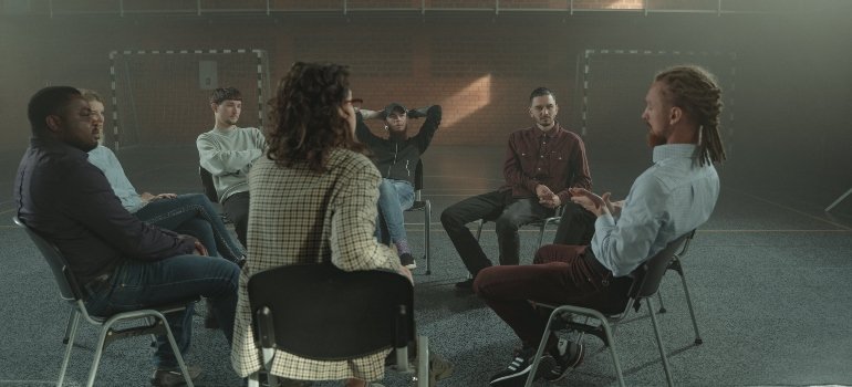 People in a group discussing:"What is Suboxone?".