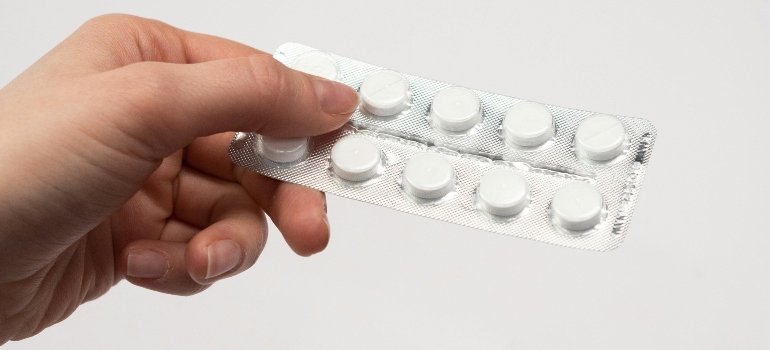 White pills