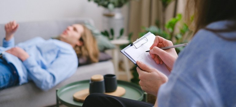 A man talking to a therapist