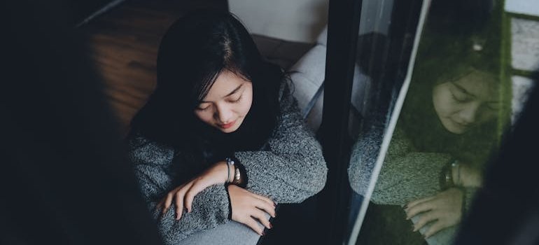 Woman struggling with dual diagnosis eating disorders and substance abuse.