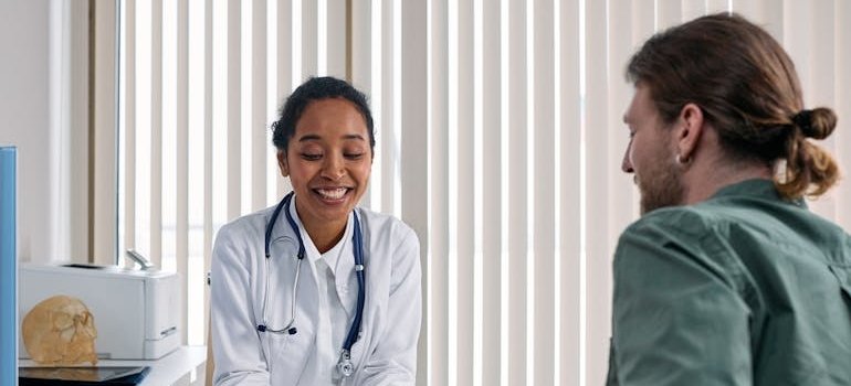 Doctor explaining what does lean do to your body to a patient.