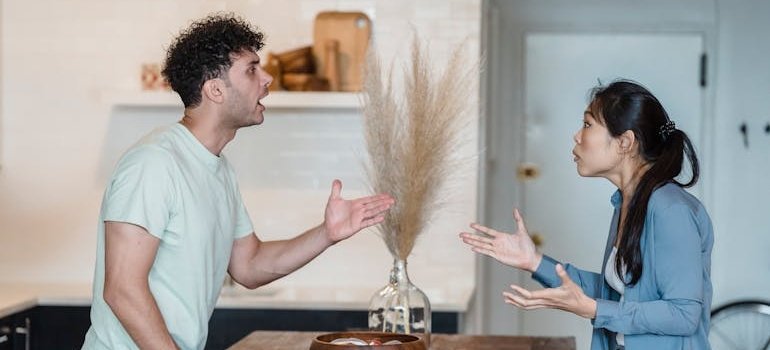 Couple having an argument about what does lean do to your body.